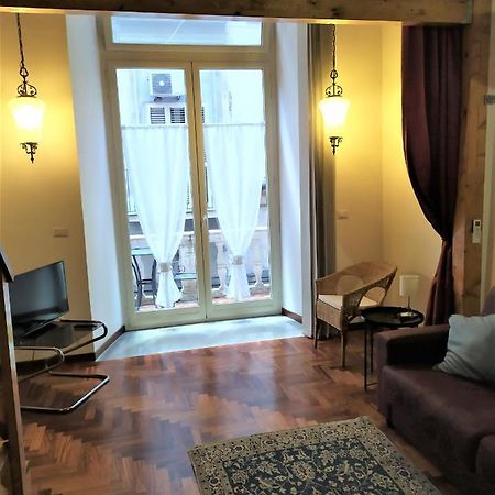 Il Castello Apartment Napoli Eksteriør billede
